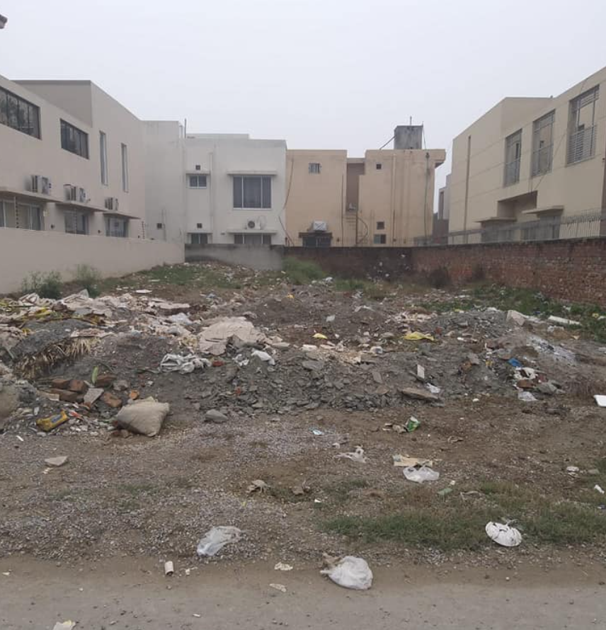 1 Kanal Plot for sale in Air Avenue Lahore