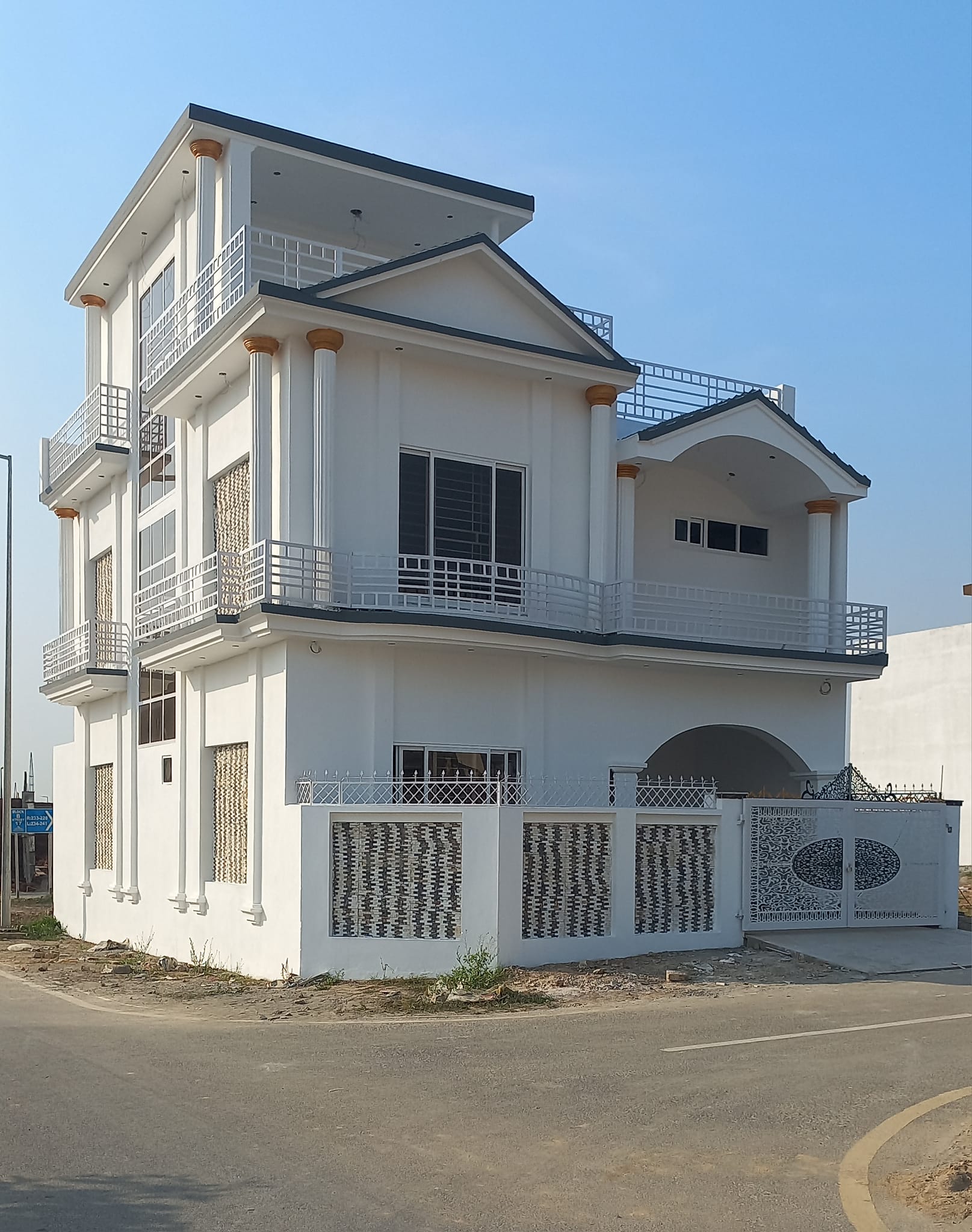 Houses for Sale in New Metro City Sarai Alamgir